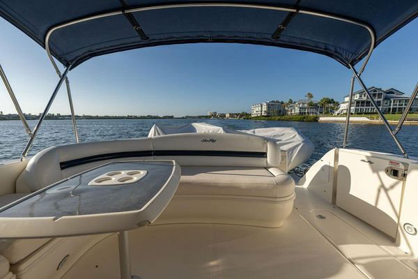 2005 Sea Ray 420 Sundancer image 24