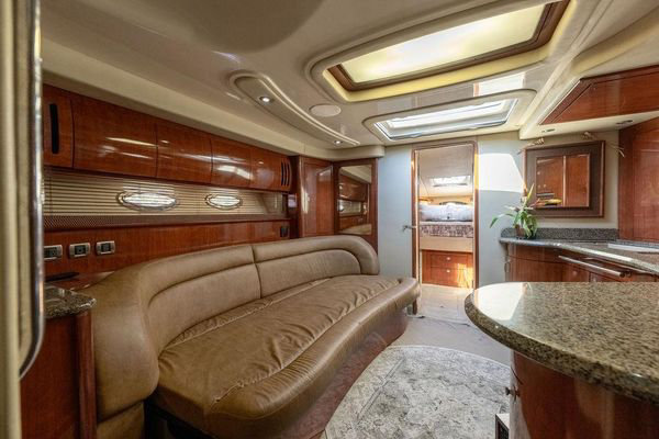 2005 Sea Ray 420 Sundancer image 27