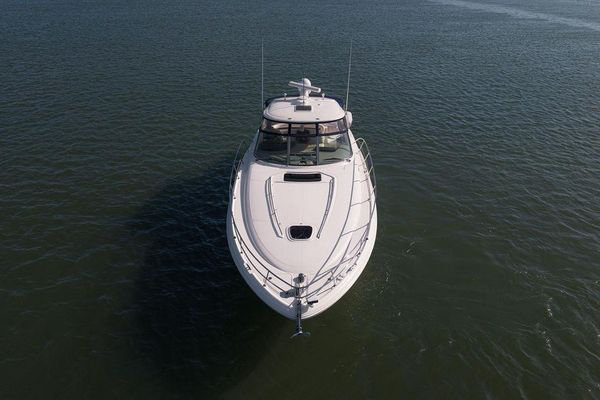 2005 Sea Ray 420 Sundancer image 4