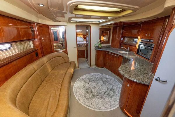 2005 Sea Ray 420 Sundancer image 37