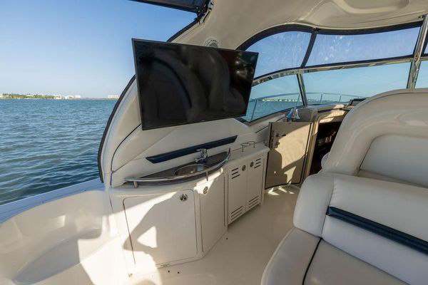 2005 Sea Ray 420 Sundancer image 57
