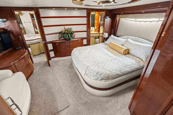 2005 Marquis 65 Motor Yacht image 23