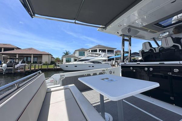 2022 Jeanneau Leader 12.5 WA image 13