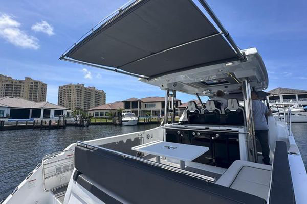 2022 Jeanneau Leader 12.5 WA image 14