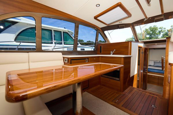 2027 Palm Beach Motor Yachts PB42 image 15