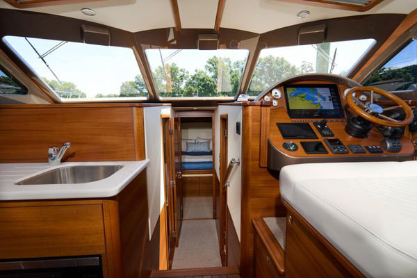 2027 Palm Beach Motor Yachts PB42 image 25