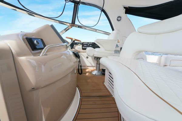 2003 Sea Ray Sundancer 460 image 18