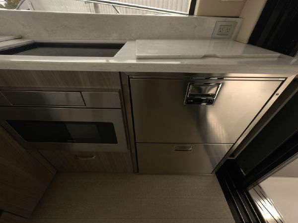 2022 Regal 42 XO image 22