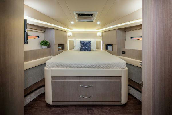 2022 Regal 42 XO image 24
