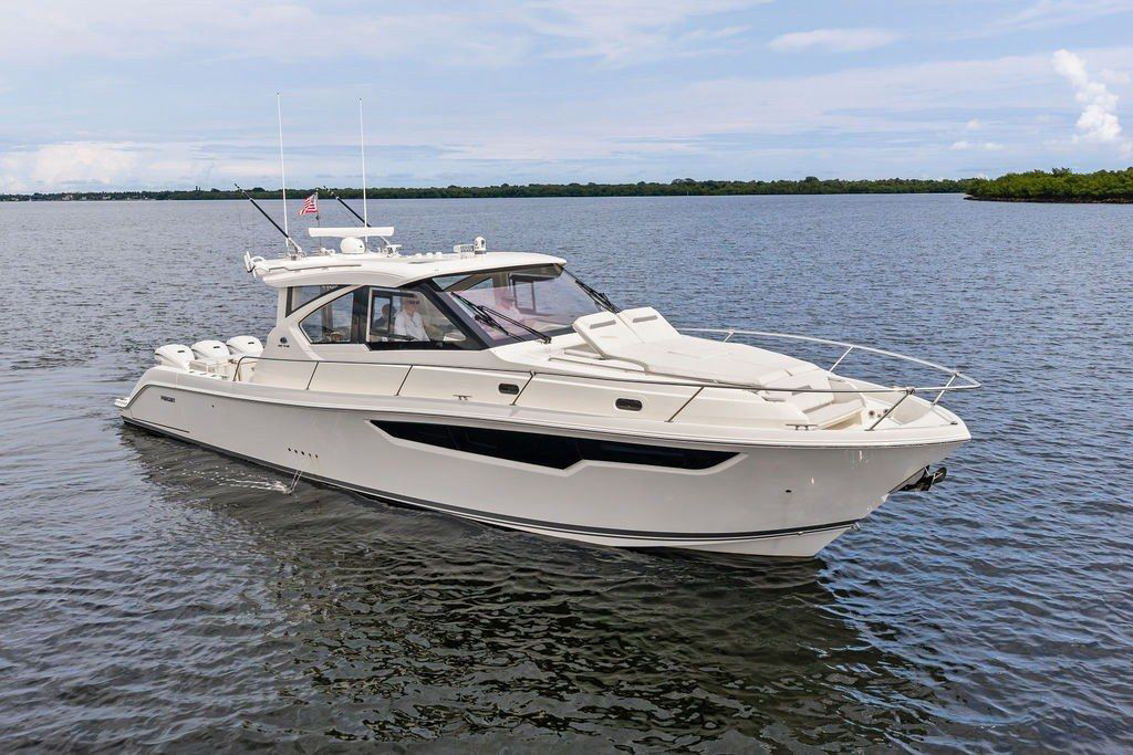 2024 Pursuit OS 445 Offshore — Florida Gulf Coast
