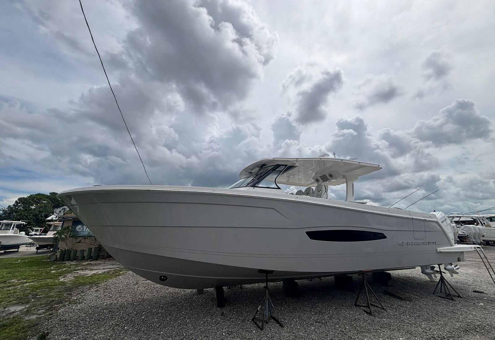 2027 Regal 38 SAV — Florida Gulf Coast