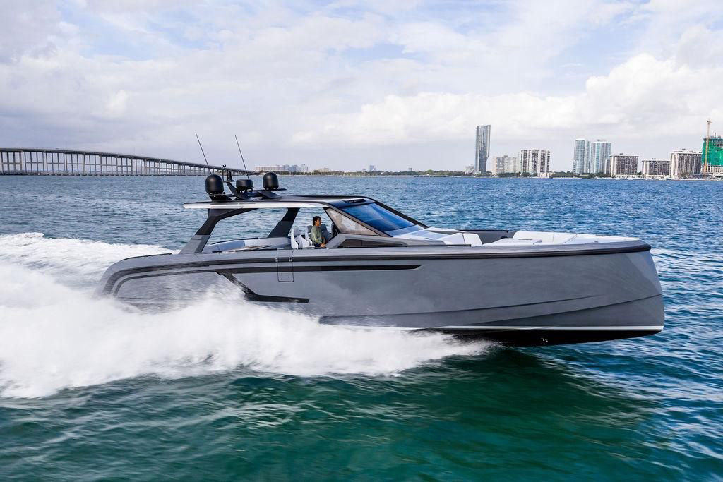 2024 Vanquish Yachts VQ55 — Florida Gulf Coast