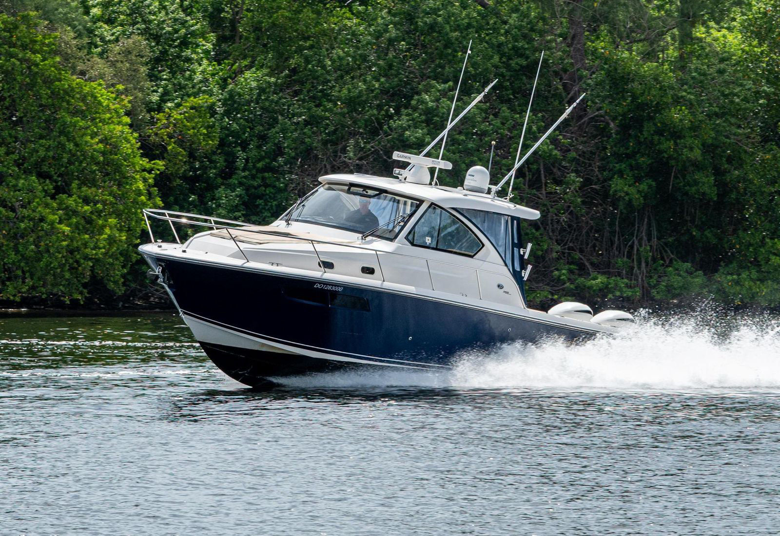 2017 Pursuit OS 355 Offshore — Florida Gulf Coast