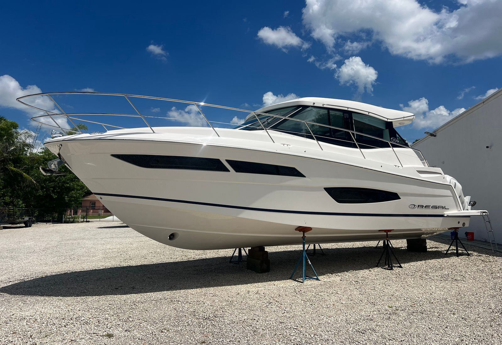 2027 Regal 38 XO — Florida Gulf Coast