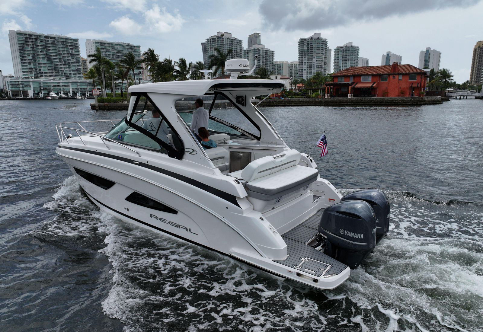 2021 Regal 33 XO — Florida Gulf Coast