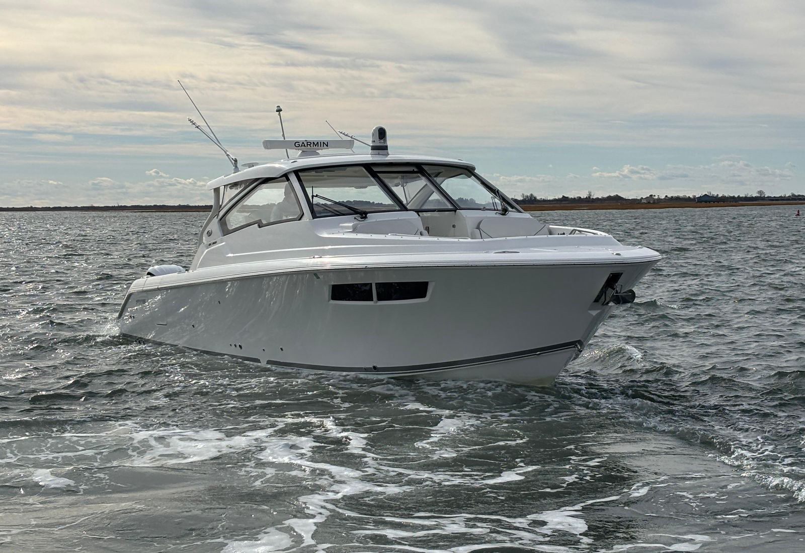 2022 Pursuit DC 365 Dual Console — Florida Gulf Coast