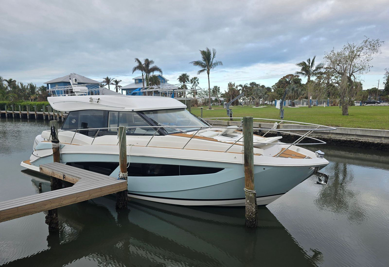 2023 Regal 42 XO — Florida Gulf Coast