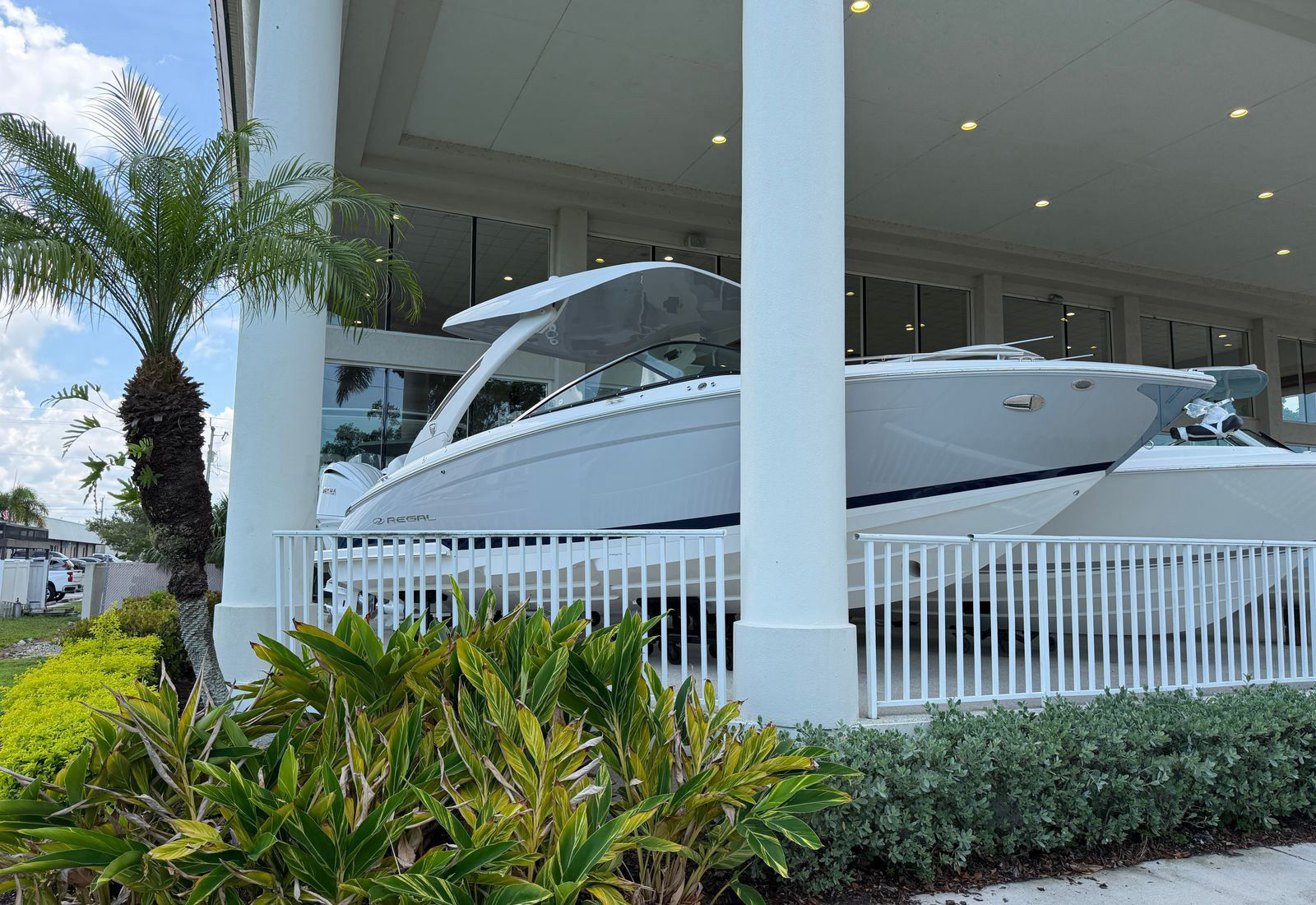 2027 Regal LX9 Ultimate — Florida Gulf Coast